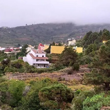 La Campana De Arriba Apartmán