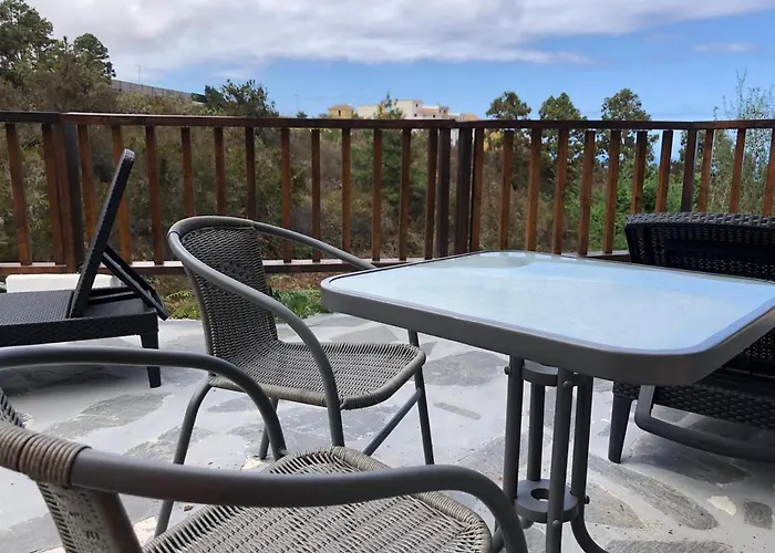 La Campana De Arriba Apartment