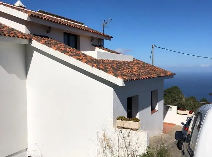 La Campana De Arriba * La Guancha